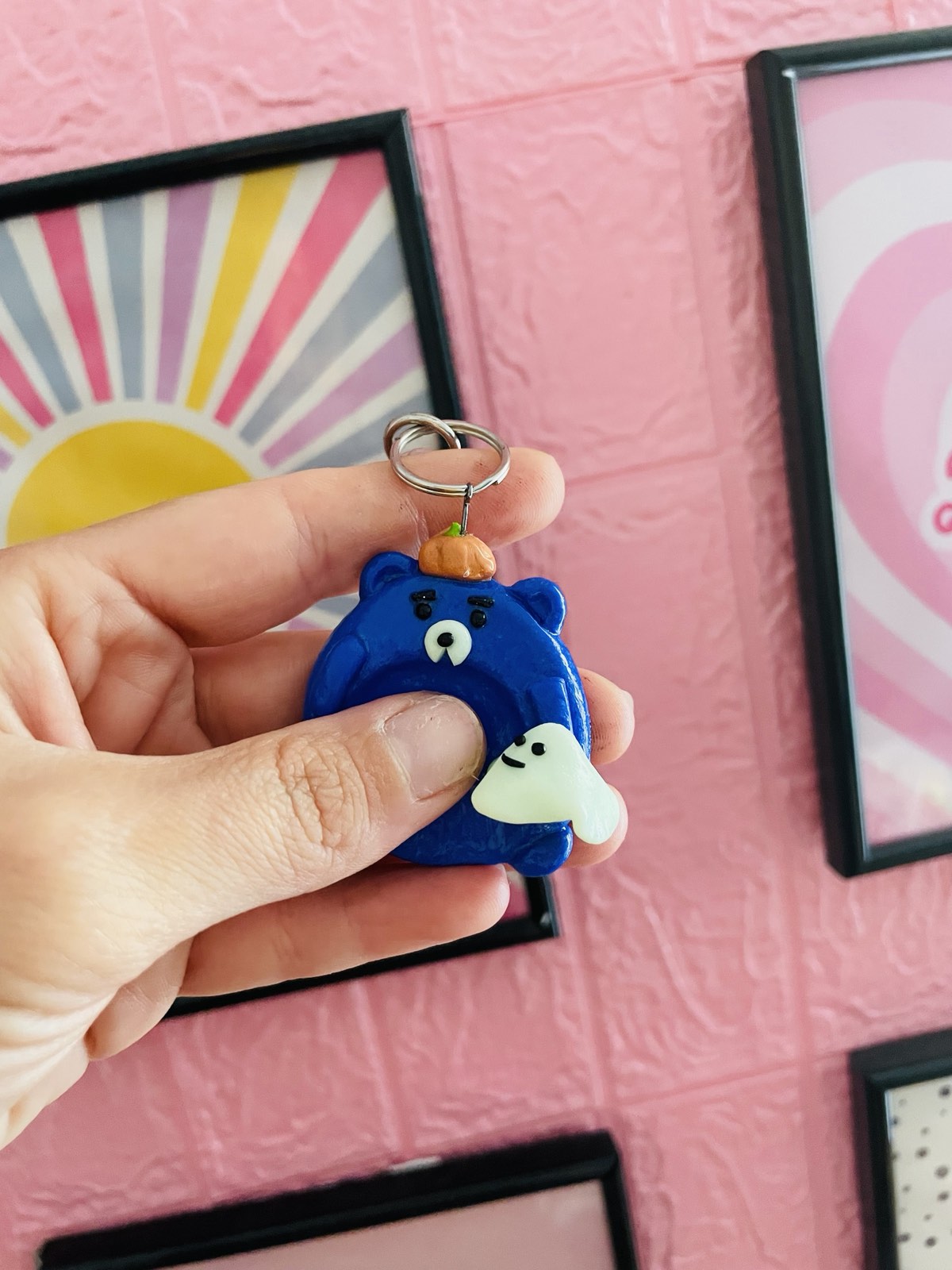 Worry Stone Spooky Bear